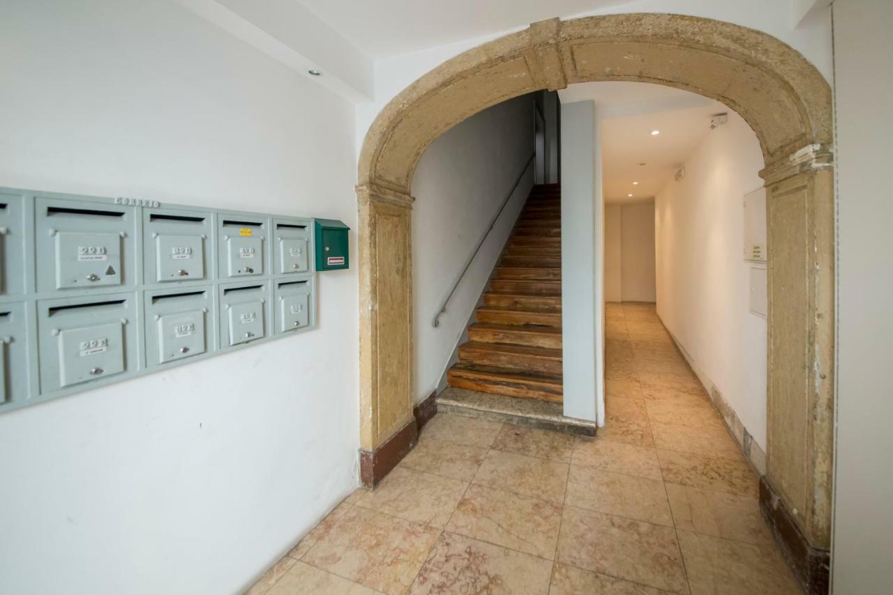 A Captivating Apartment Close To River Tagus In Lisabona Exterior foto